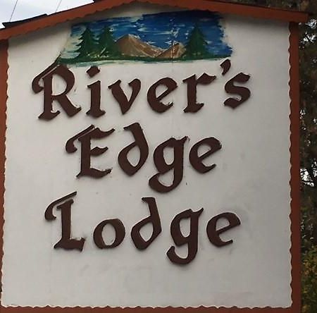 River'S Edge Lodge Peshastin Bagian luar foto