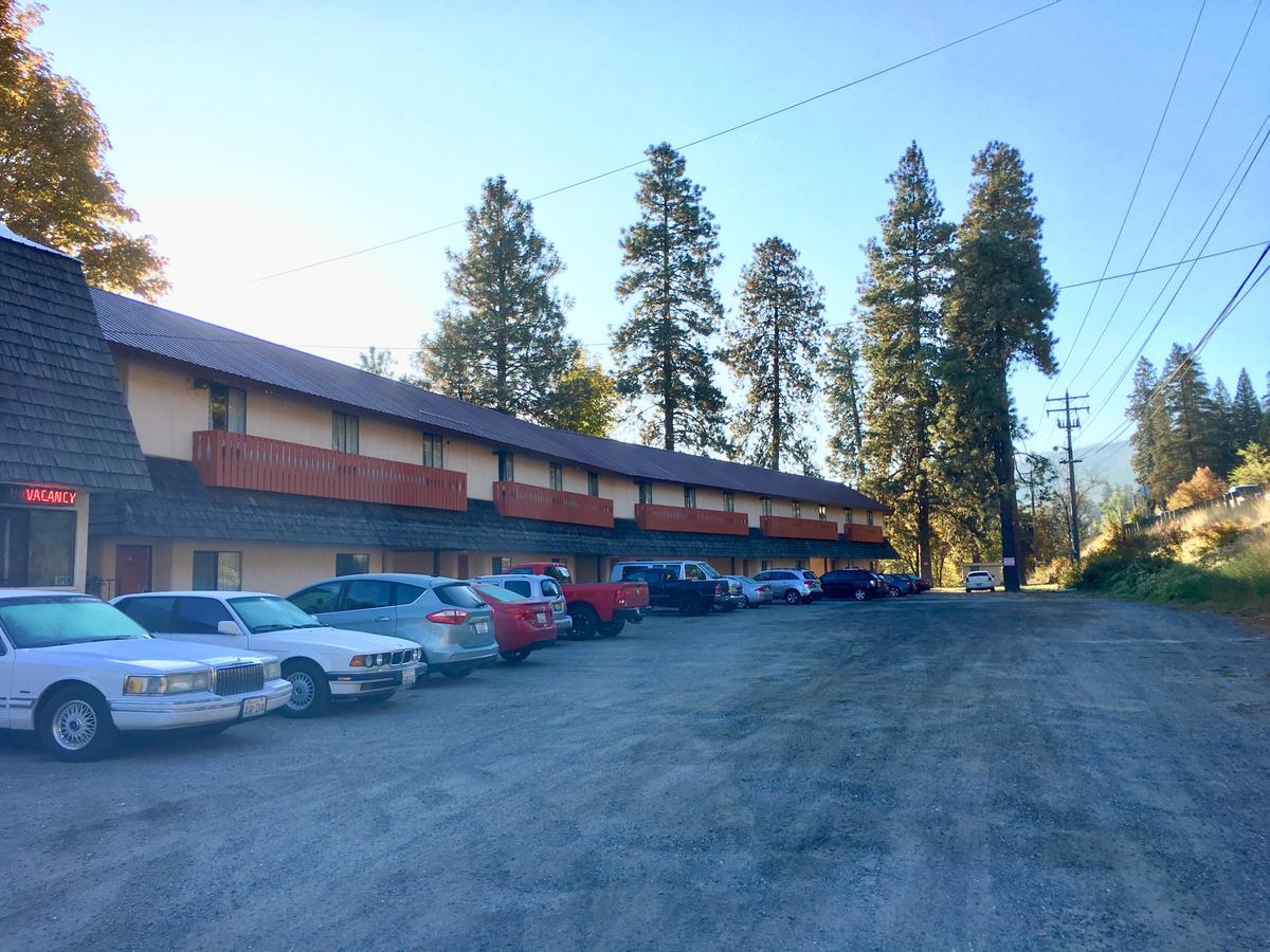 River'S Edge Lodge Peshastin Bagian luar foto